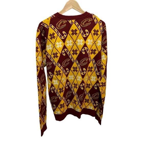 Cleveland Cavs Cavaliers sweater ugly Christmas sweater NBA red and yellow sz L - Picture 6 of 7